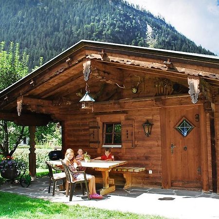 Hotel Garni Jennewein Mayrhofen Exterior photo